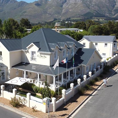 Le Petit Paris Hotell Franschhoek Eksteriør bilde